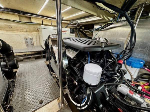 Off Site Regal 4460 Sports Cruiser Boat Brokers of Tasmania