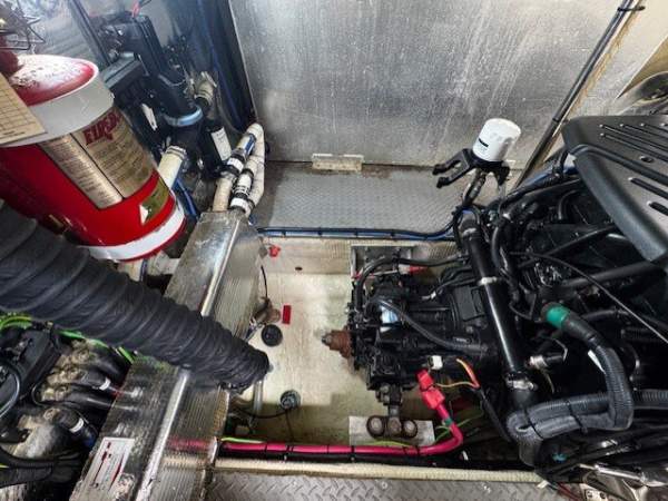 Off Site Regal 4460 Sports Cruiser Boat Brokers of Tasmania