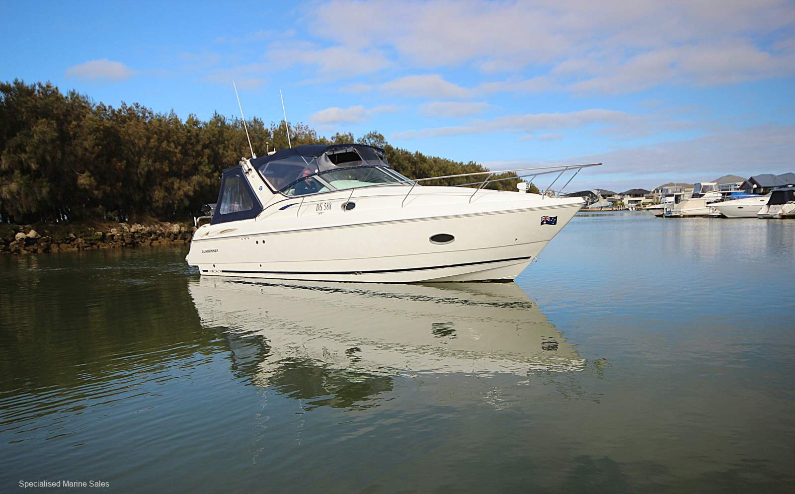 Sunrunner 3100 Sport Cruiser *** THIS IS THE ONE *** $92,000 ***