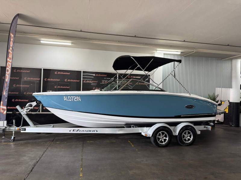 Cobalt CS22 Sterndrive