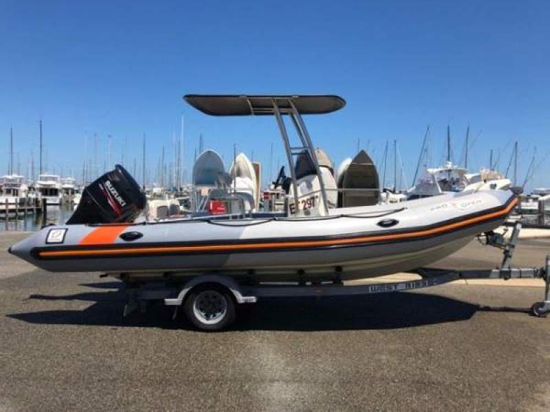 Zodiac Pro Open 650 Zodiac Rigid Inflatable (RIHB)