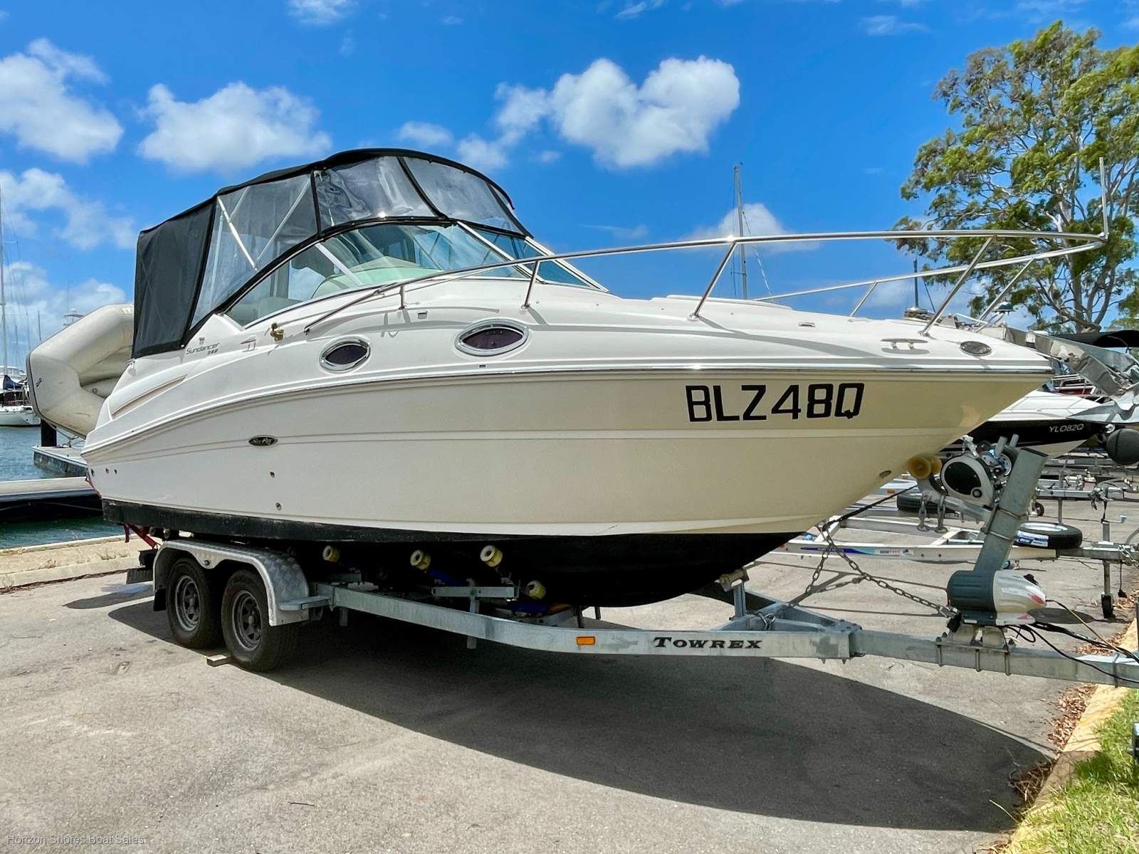 Sea Ray 240 Sundancer