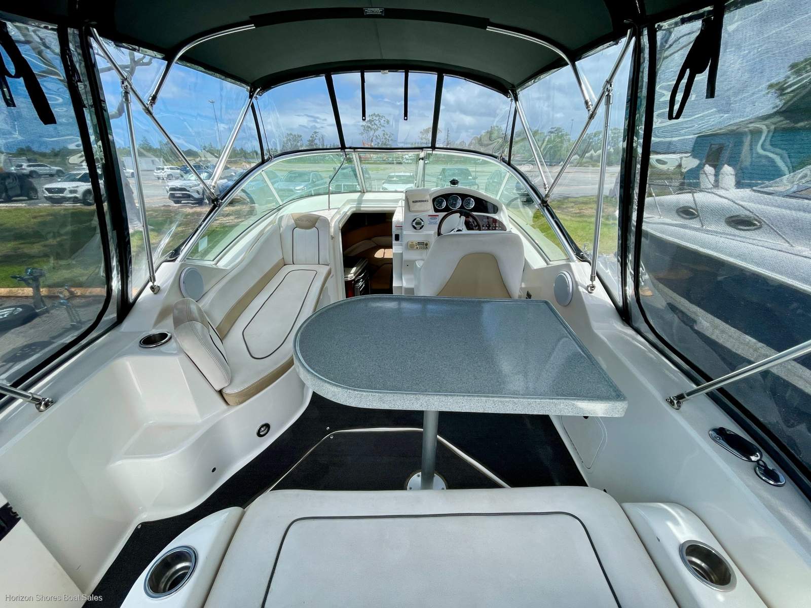 Sea Ray 240 Sundancer