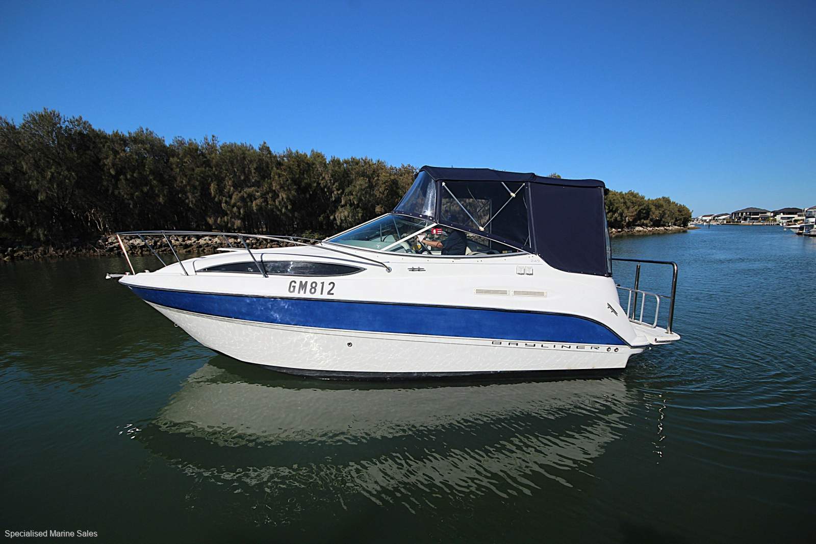 Bayliner 245 Ciera *** POCKET ROCKET FAMILY CRUISER *** $ 57,500 ***