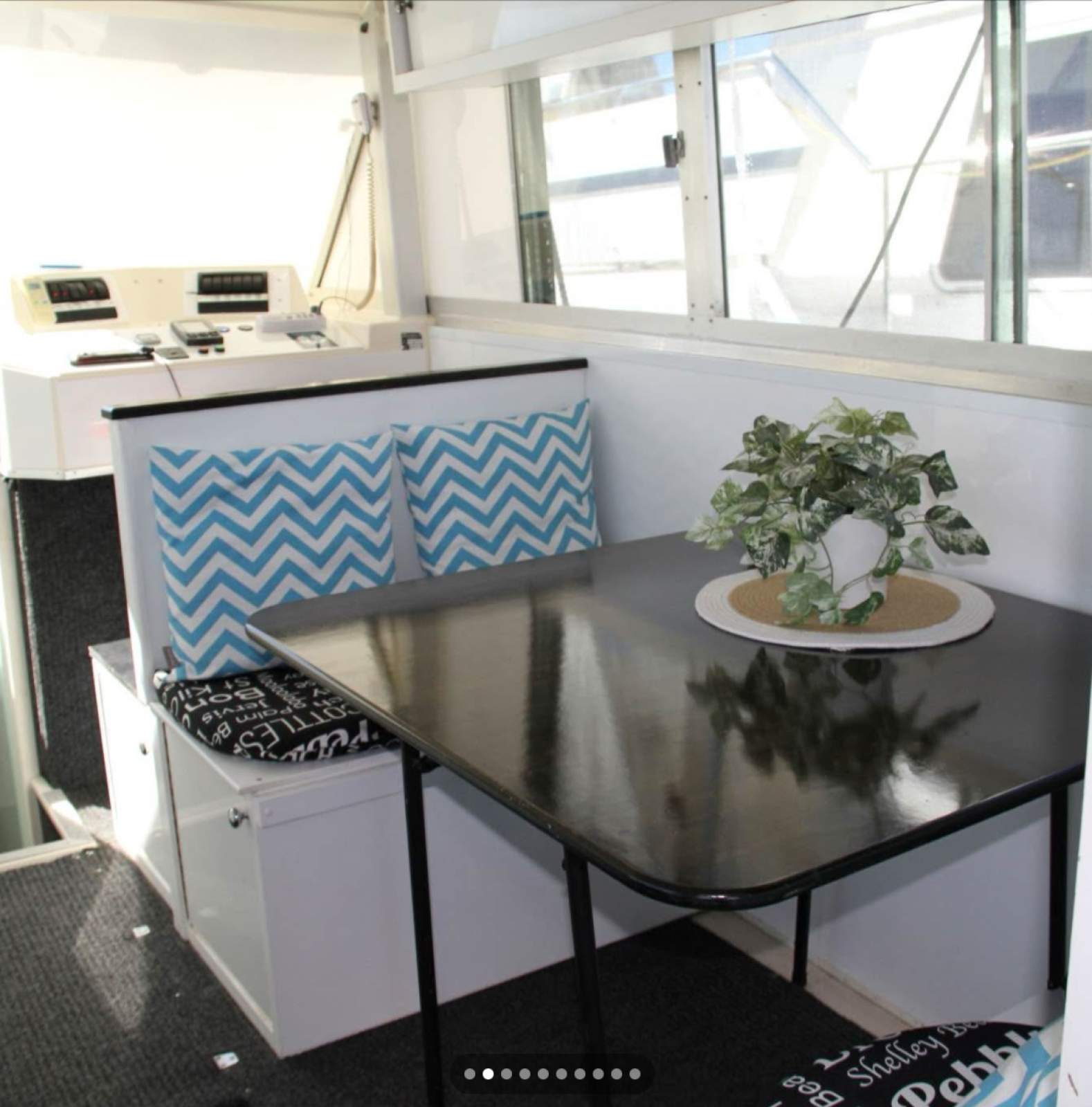 Mariner 31 Flybridge