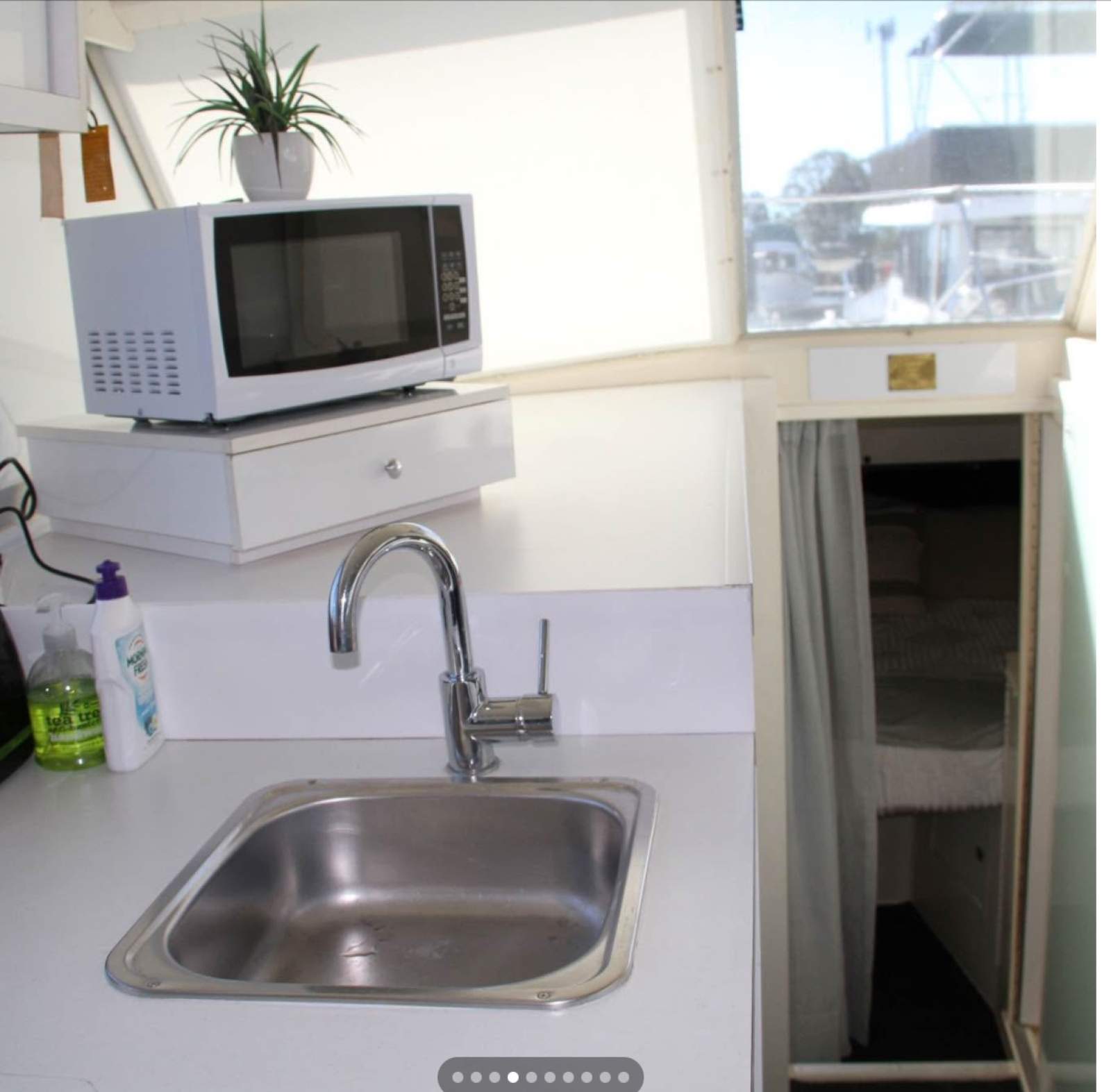 Mariner 31 Flybridge