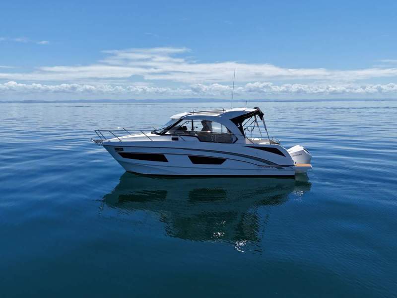 Beneteau Antares 9 OB V2