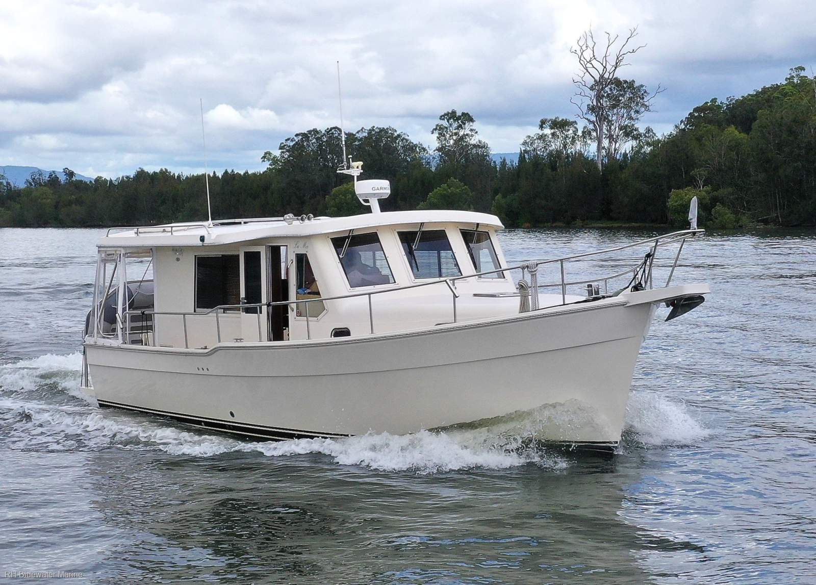 Mainship 340 Trawler
