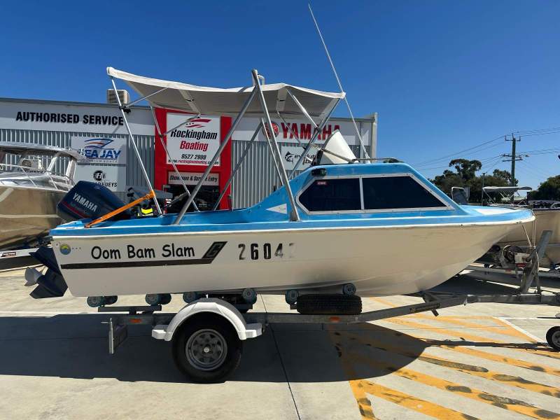 Guardian V1650 Cuddy Cabin