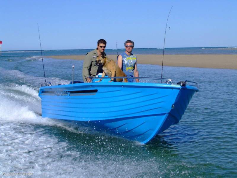 Polycraft 4.80 Brumby Side Console