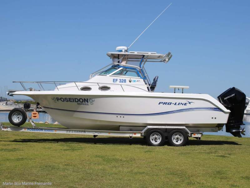 Pro-line 27 Walk with 2019 Mercury 200Hp Outboards