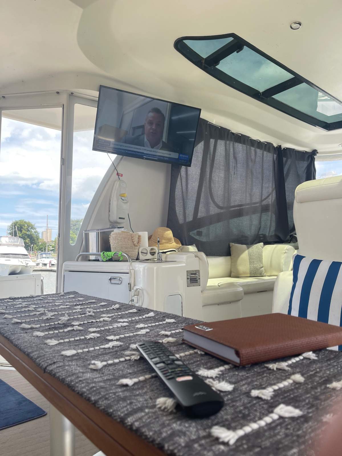 Cruisers Yachts 455 motoryacht