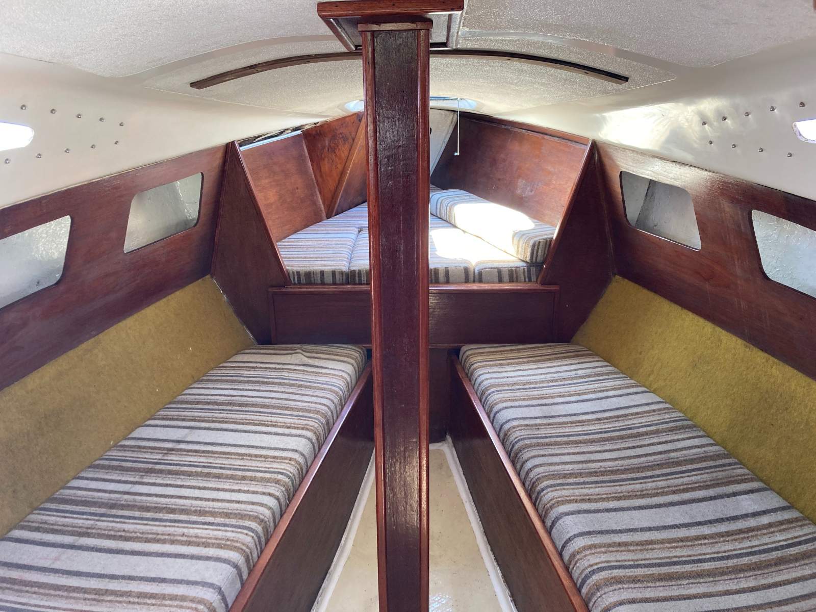 Mottle 820 Time Capsule Special Yacht (Sydney Harbour)
