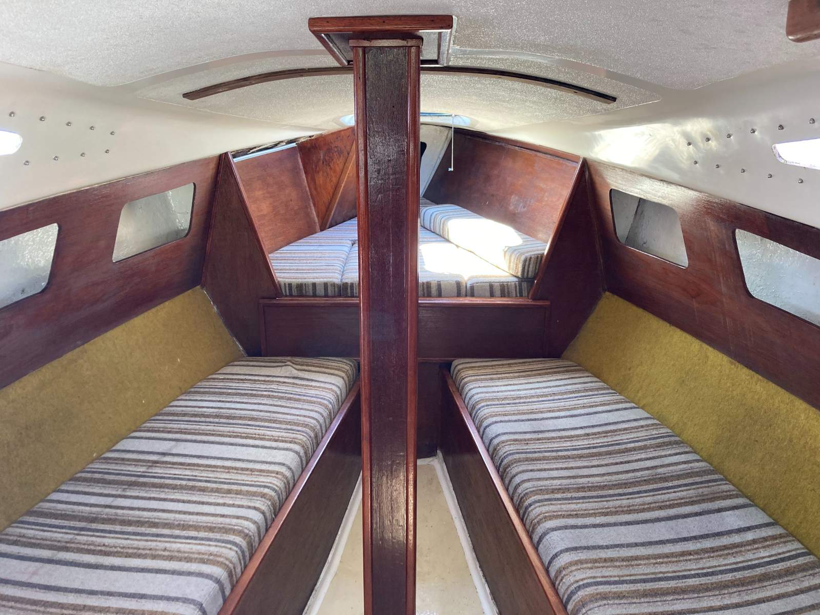 Mottle 820 Time Capsule Special Yacht (Sydney Harbour)