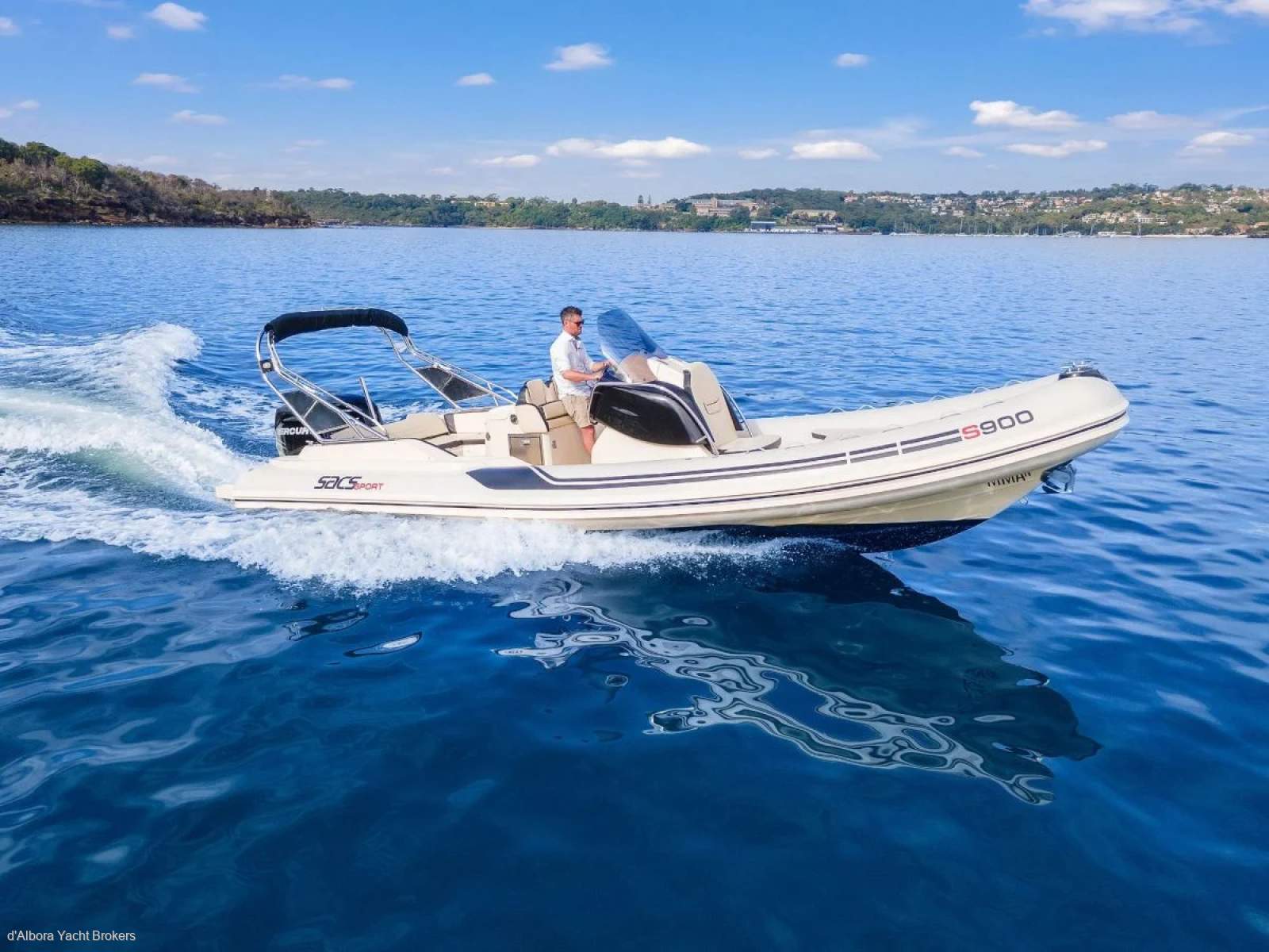 SACS Marine Strider 900
