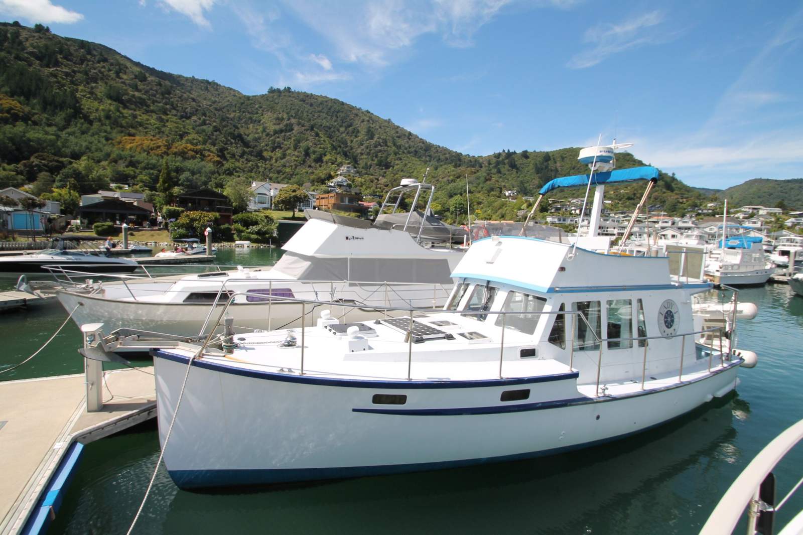 Askew 10m Classic Launch