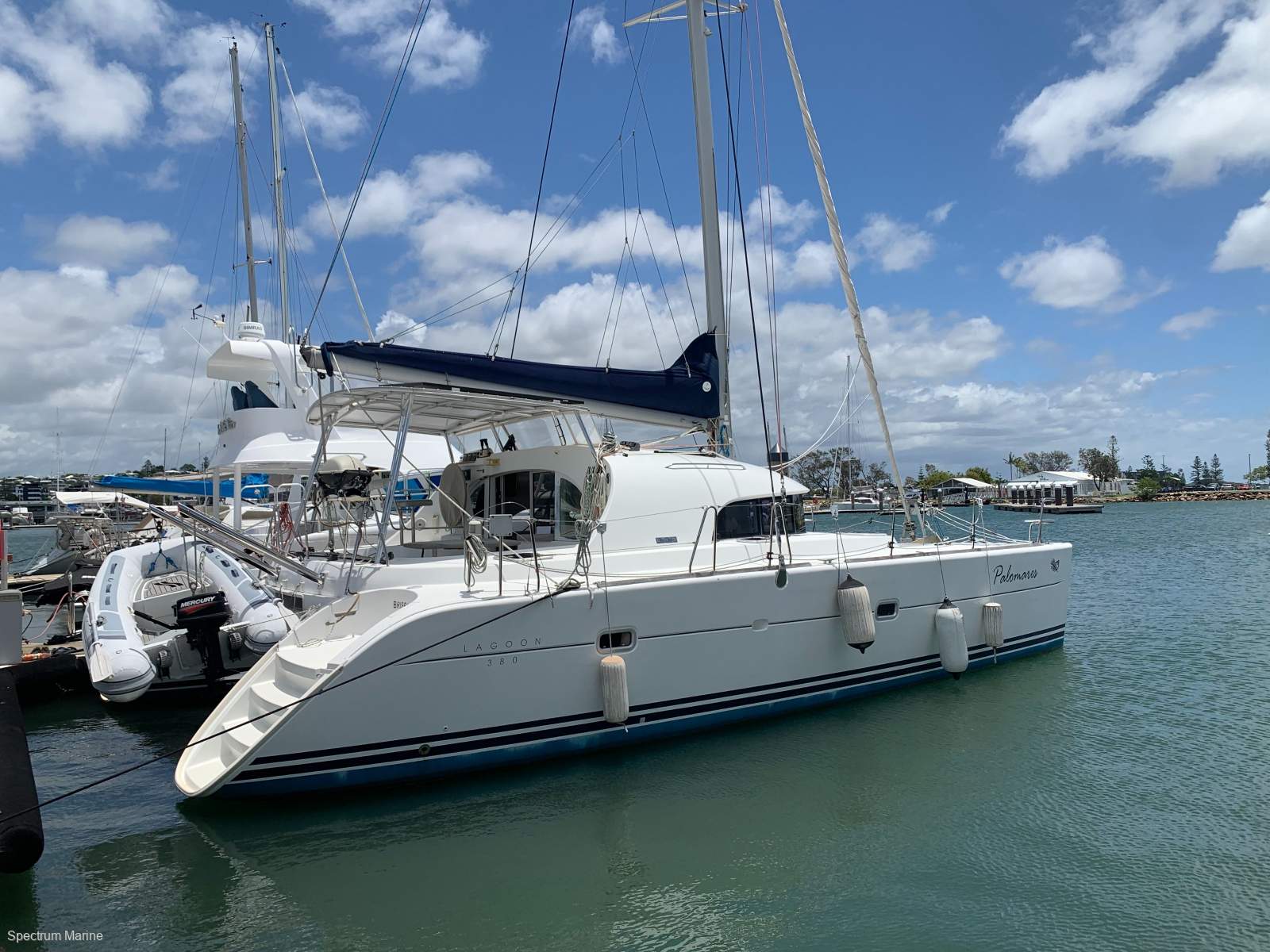 Lagoon 380 OWNERS VERSION