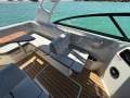 New Sea Ray 250 SDX OB:Passenger seat  fwd / back