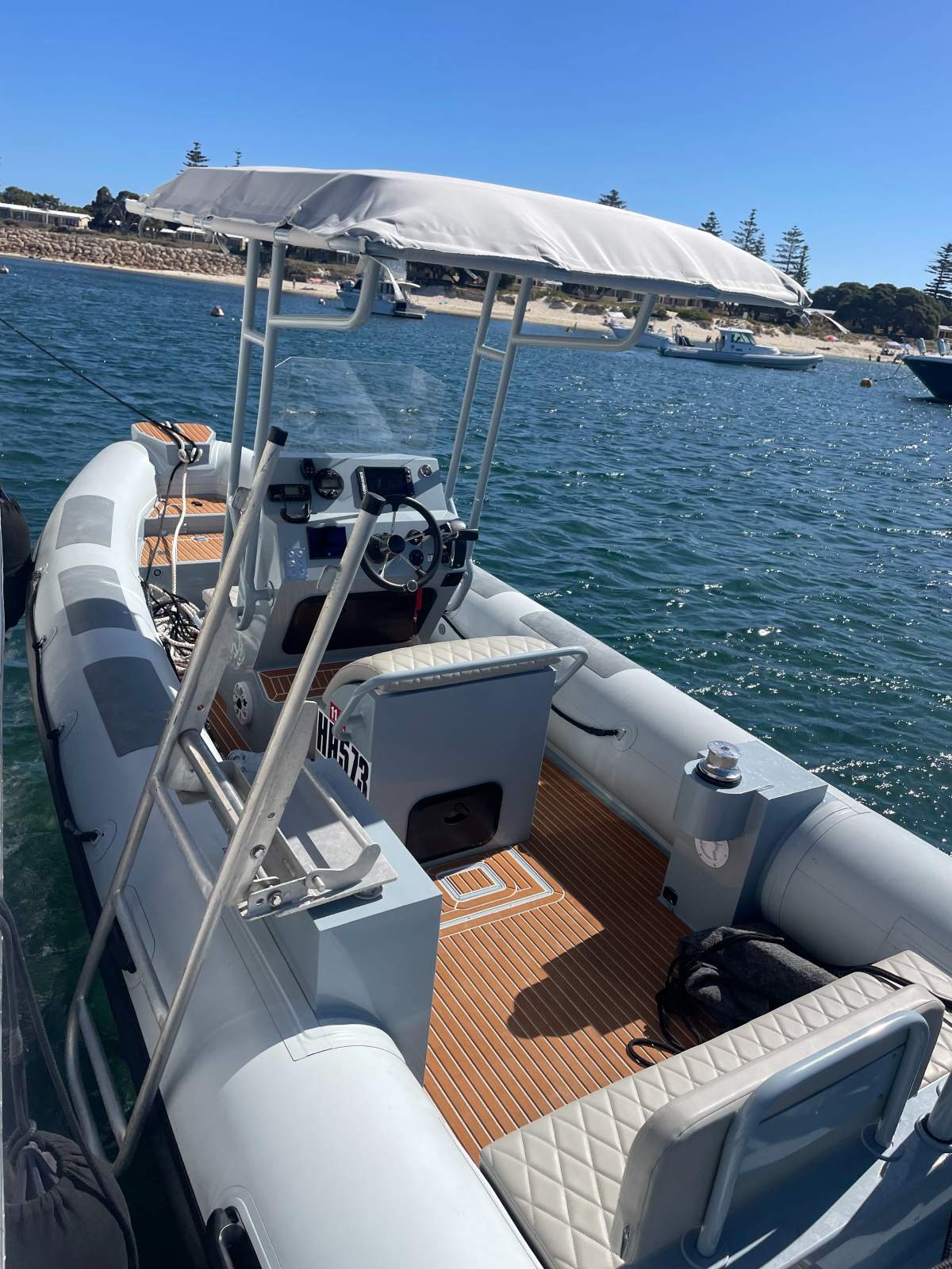 Black Duck Boats 680