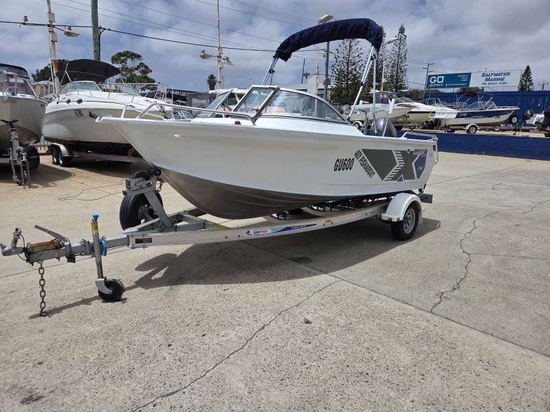 Quintrex 481 Fishabout