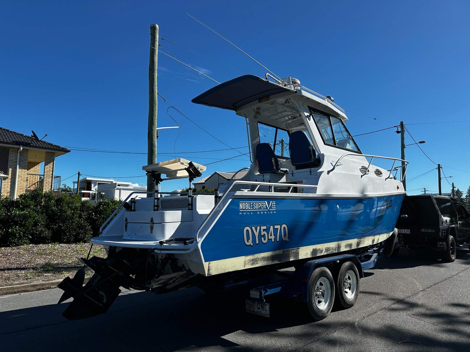 8m NOBEL CUSTOM LIFESTYLE SUPER VEE