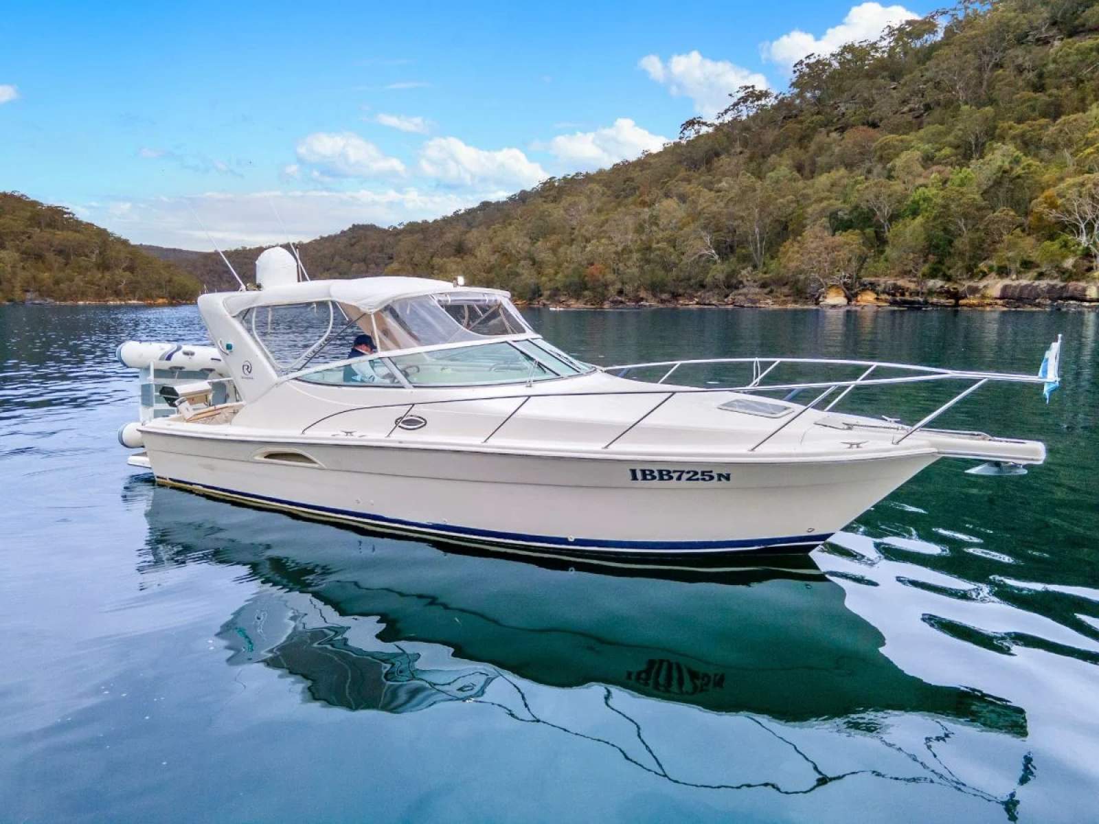 Riviera 3000 Offshore Series 2