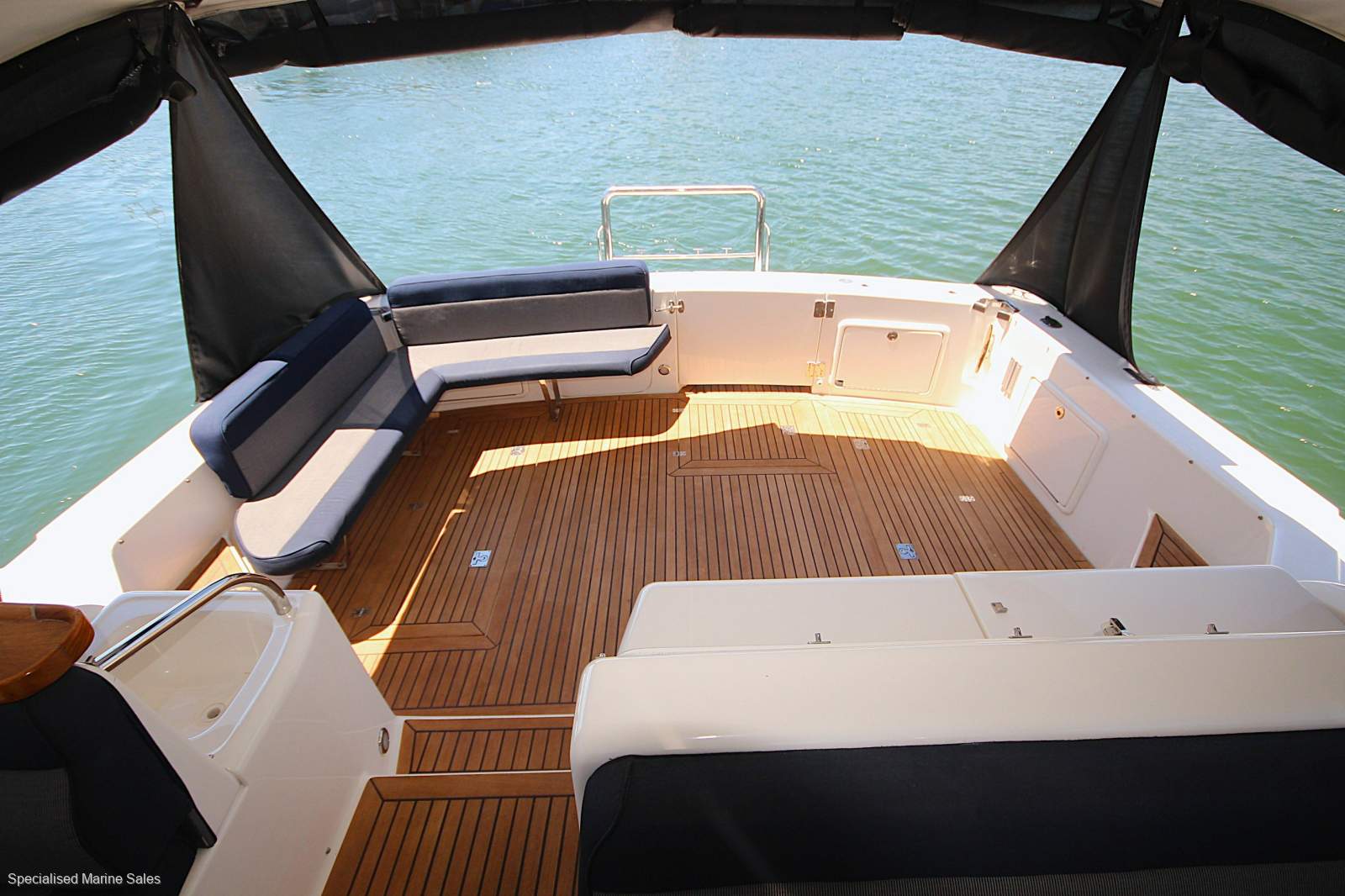 Riviera 4000 Offshore *** NEW BOAT HAS ARRIVED *** $ 319,900 *** For ...