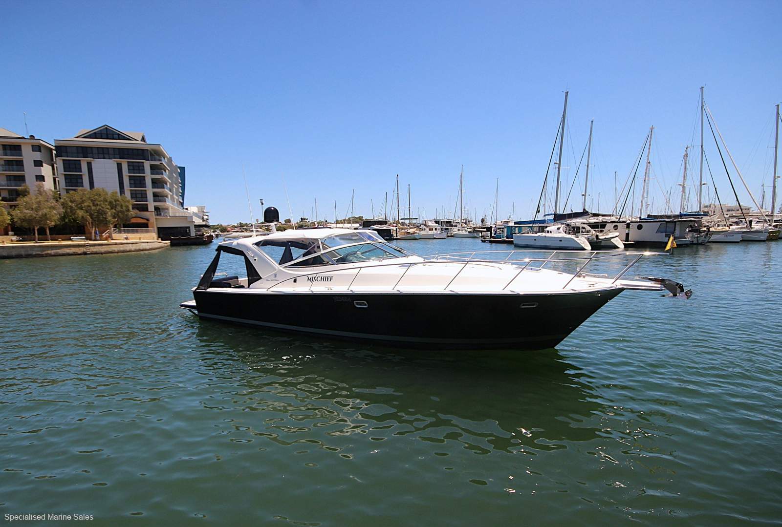 Riviera 4000 Offshore *** NEW BOAT HAS ARRIVED *** $ 319,900 *** For ...