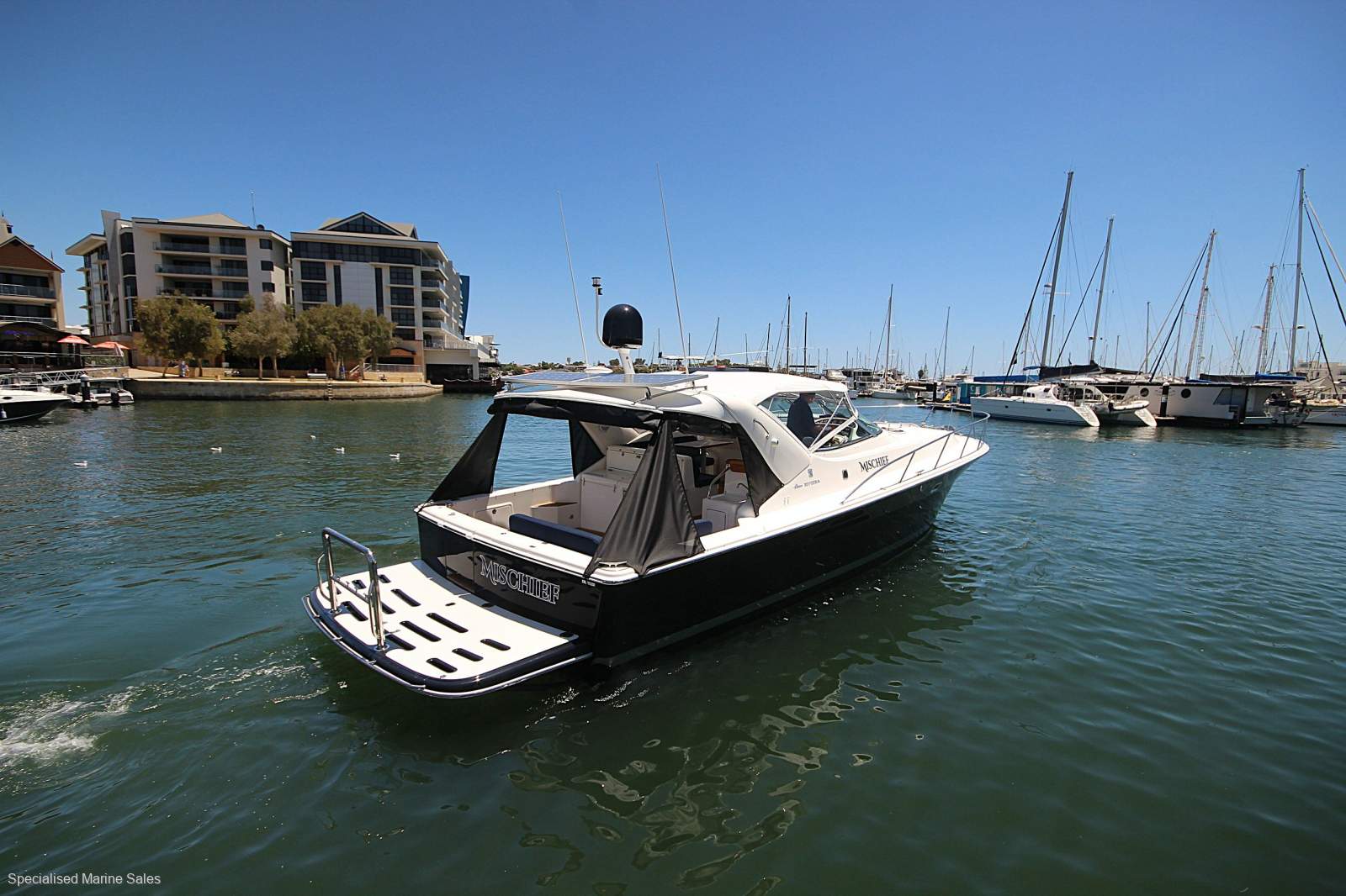 Riviera 4000 Offshore *** NEW BOAT HAS ARRIVED *** $ 319,900 *** For ...