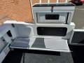 New Formosa 565 SRT Centre Cabin