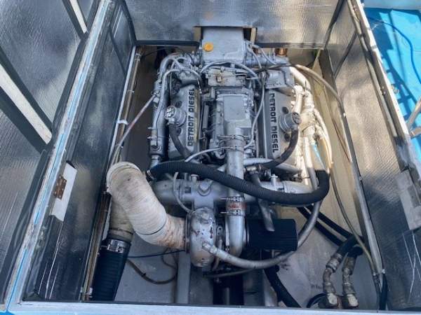 Clem Masters 34 Aquarius Flybridge Cruiser