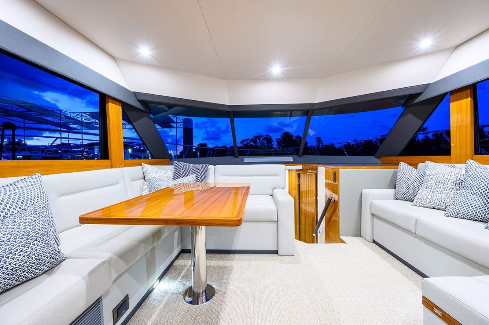 Maritimo M51 Cruising Motoryacht