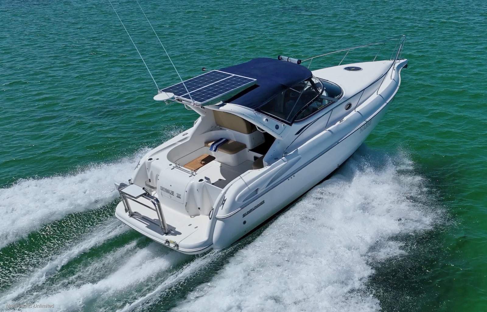 Sunrunner 3300LE Immaculate, rare single engine, repowered