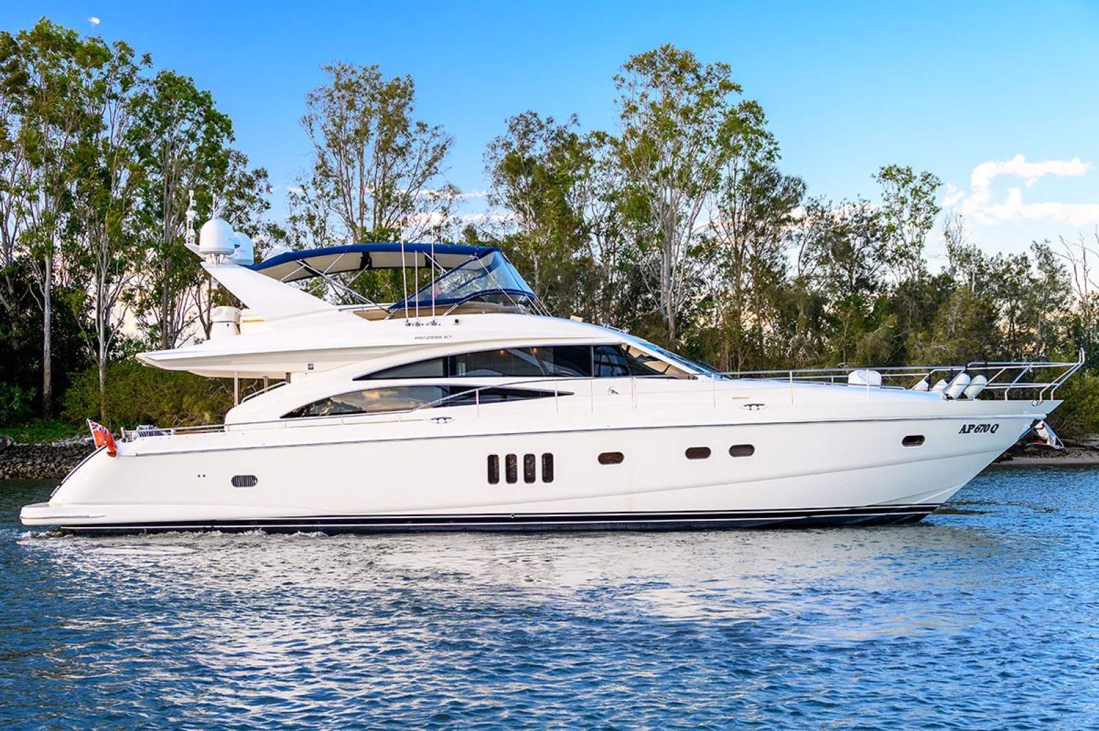 Princess 67 Flybridge Motor Yacht