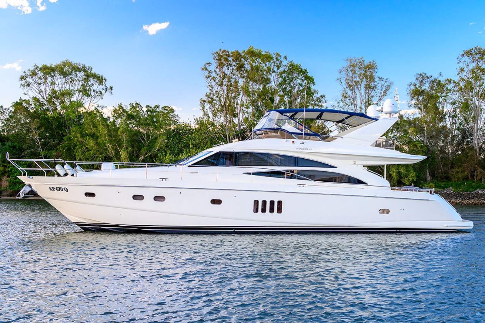 Princess 67 Flybridge Motor Yacht