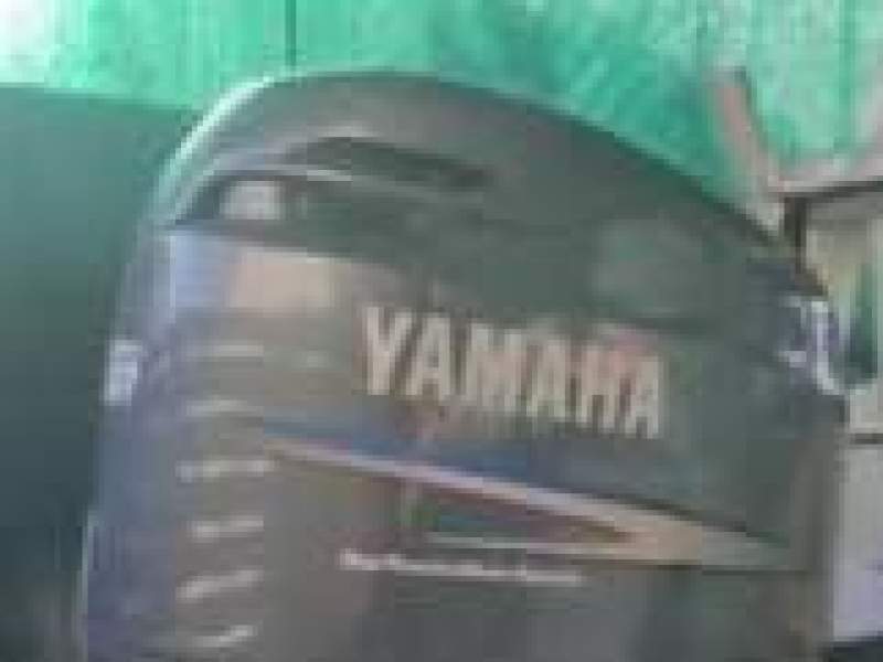 175 injected two stoke Yamaha outboard 2002
