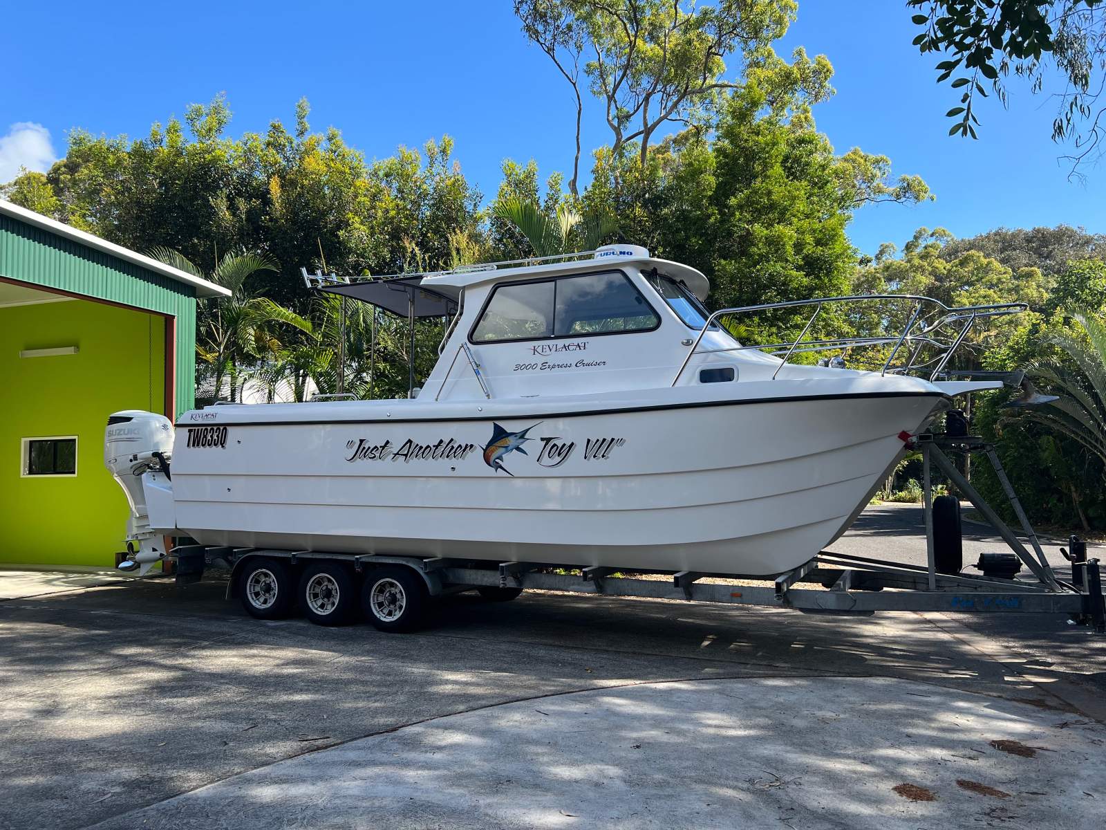 Kevlacat 3000 Express Cruiser