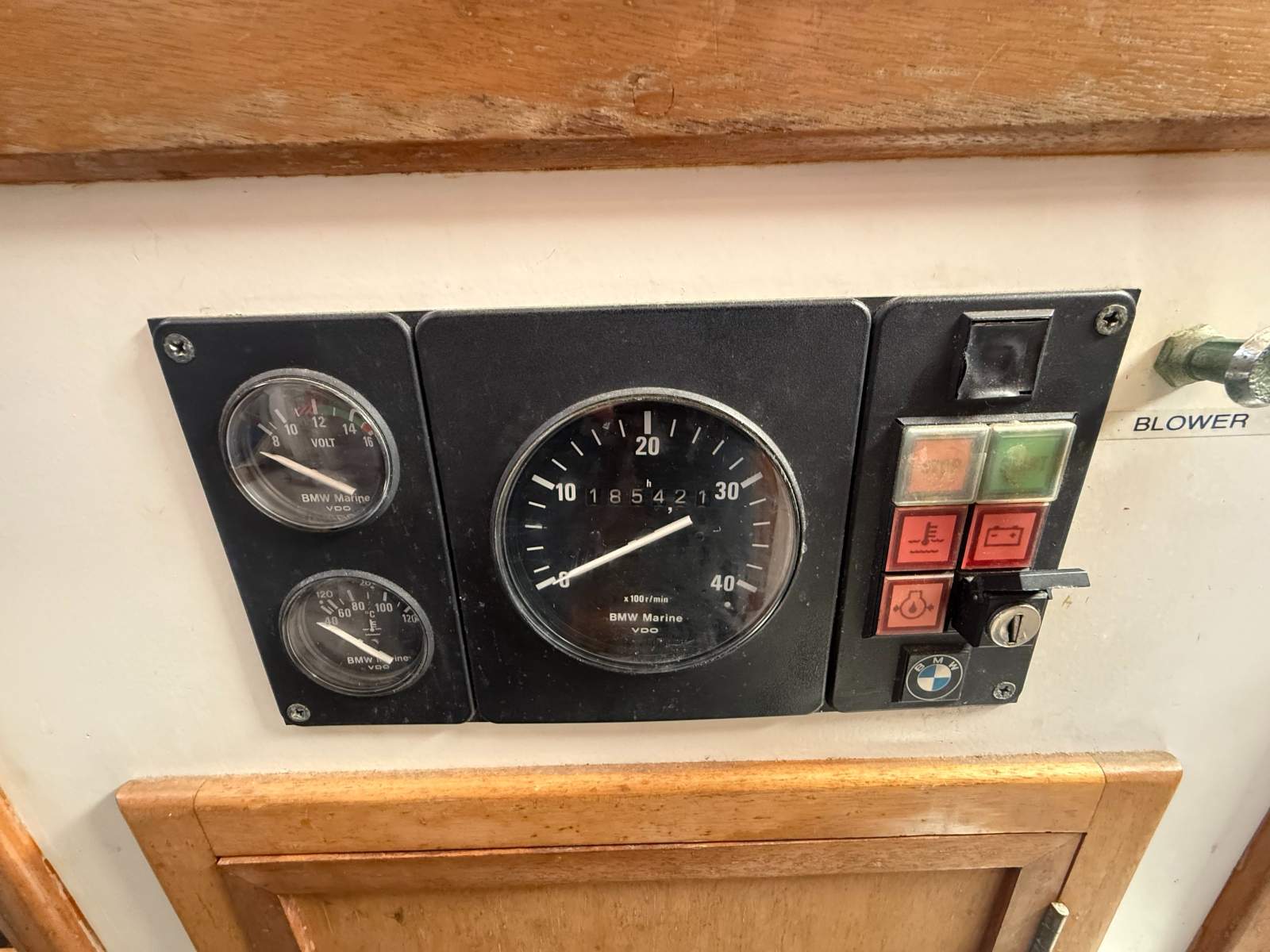 Adams 40 Custom Design Wind Shadow &ndash; Blue Water cruising yacht