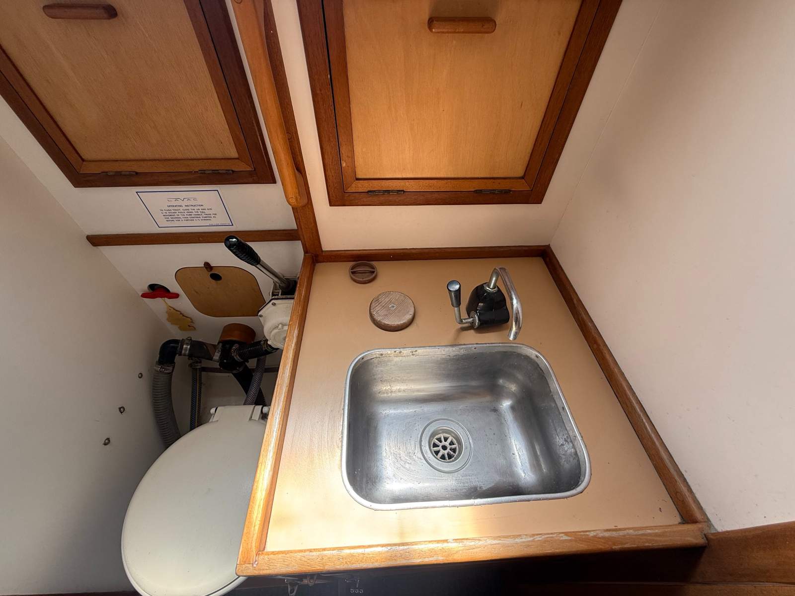 Adams 40 Custom Design Wind Shadow &ndash; Blue Water cruising yacht