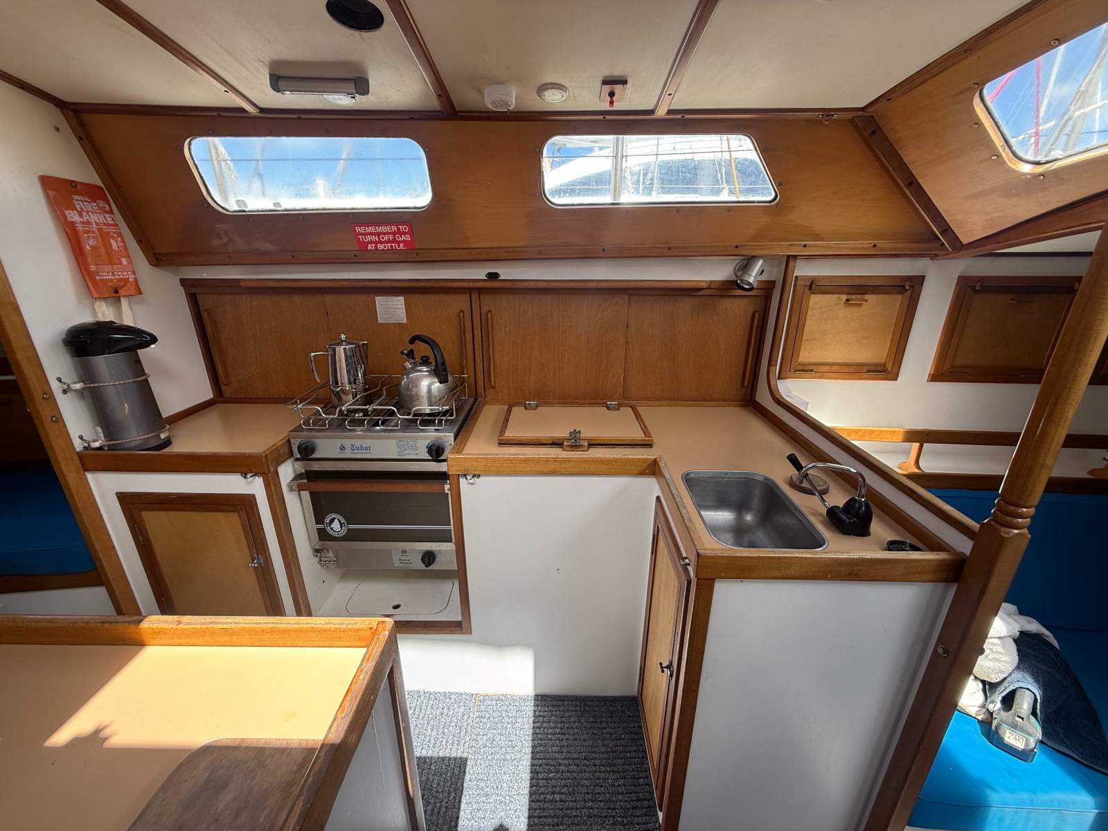 Adams 40 Custom Design Wind Shadow &ndash; Blue Water cruising yacht