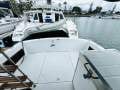 Riviera 34 Flybridge Cruiser