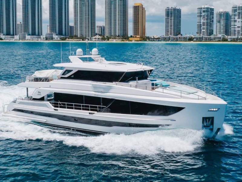 Horizon Yacht FD90