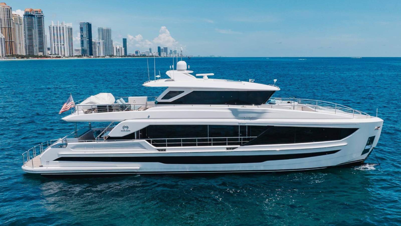 Horizon Yacht FD90