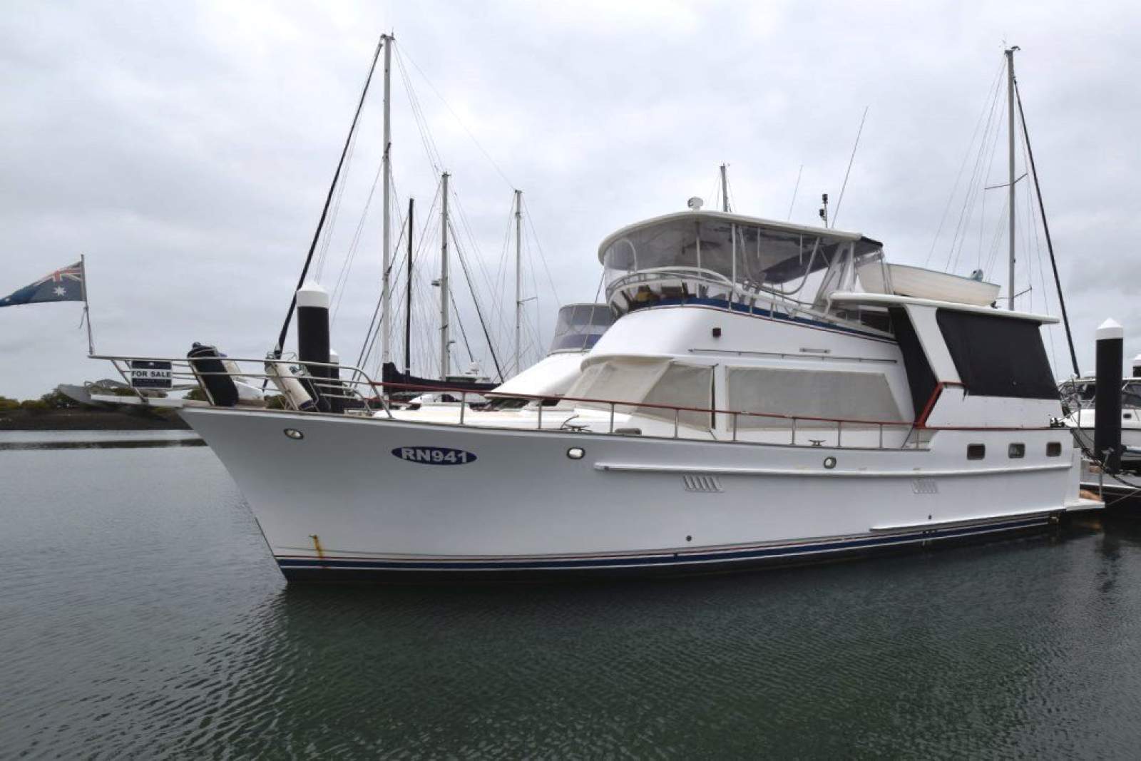 Mariner 54 - NEW RAYMARINE ELECTRONICS