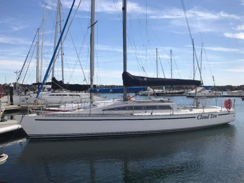 Adams 10.6 350 Offshore