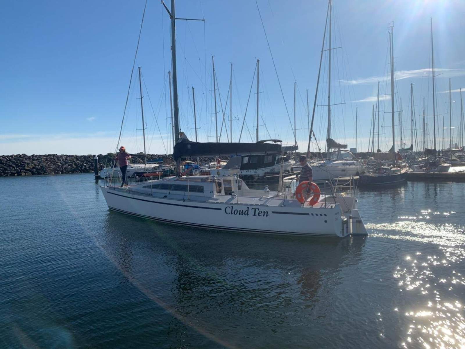 Adams 10.6 350 Offshore