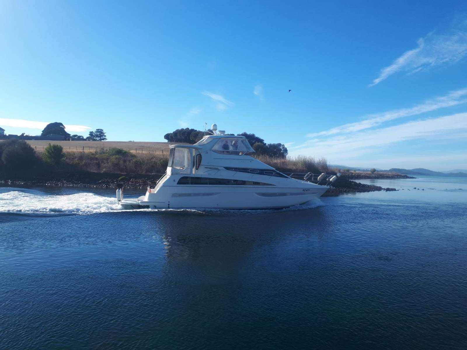 Carver 43 Motor Yacht