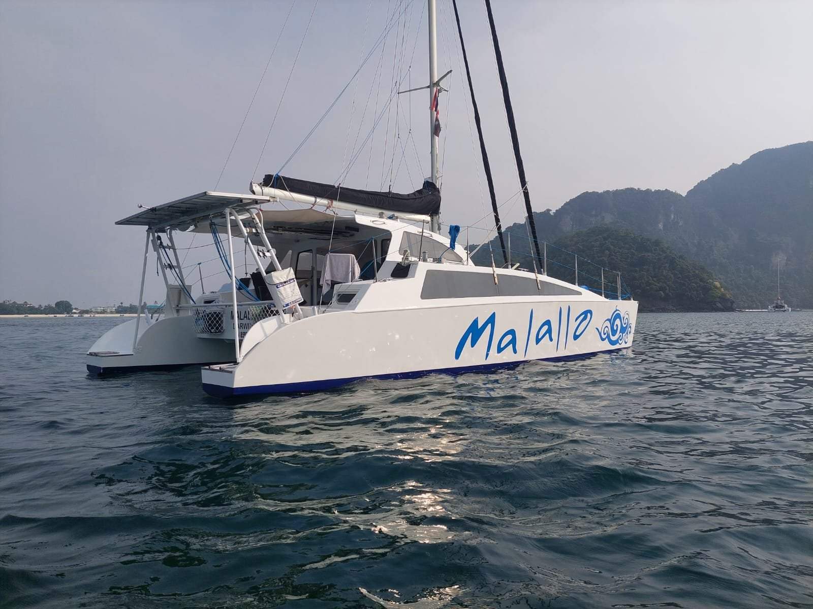 Easy 10.5 (10.5SS / 11m) - Peter Snell