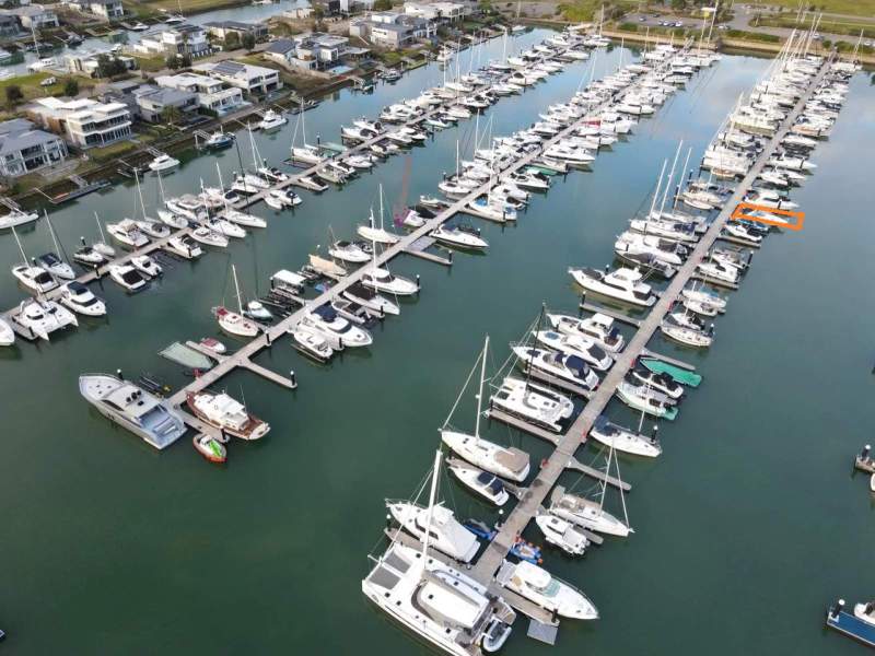 HIDDEN HARBOUR MARINA SAFETY BEACH 11M