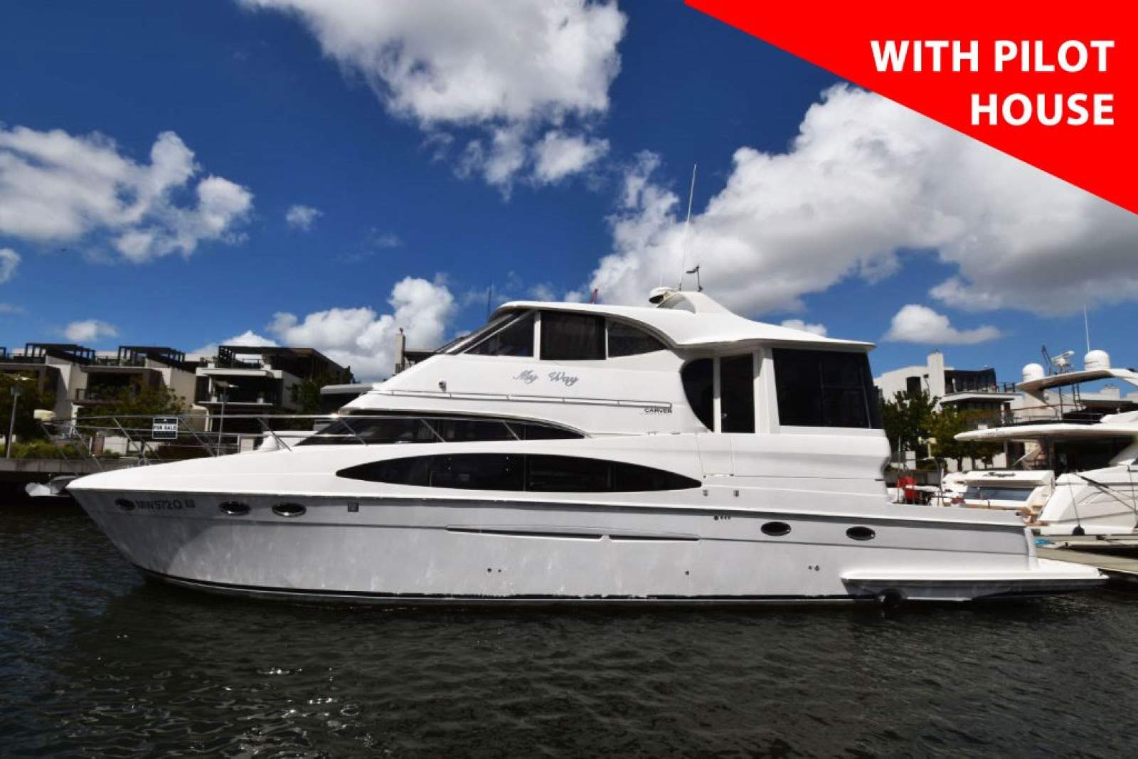 Carver 564 Motor Yacht - PILOT HOUSE